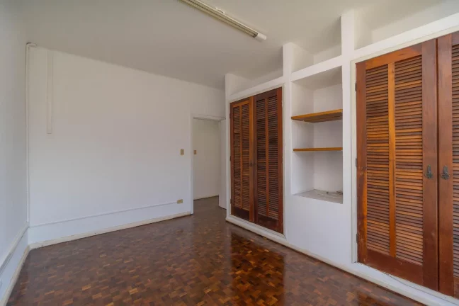 Imagem Casa Comercial no bairro Santa Quitéria