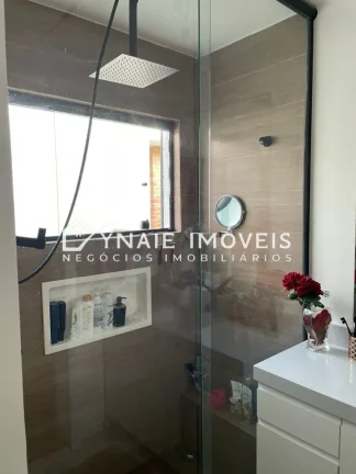 Imagem Casa à venda em São Paulo-SP, no bairro Planalto Paulista: 3 quartos, 1 suíte, 2 salas, 4 banheiros, 4 vagas e 230m² de área.