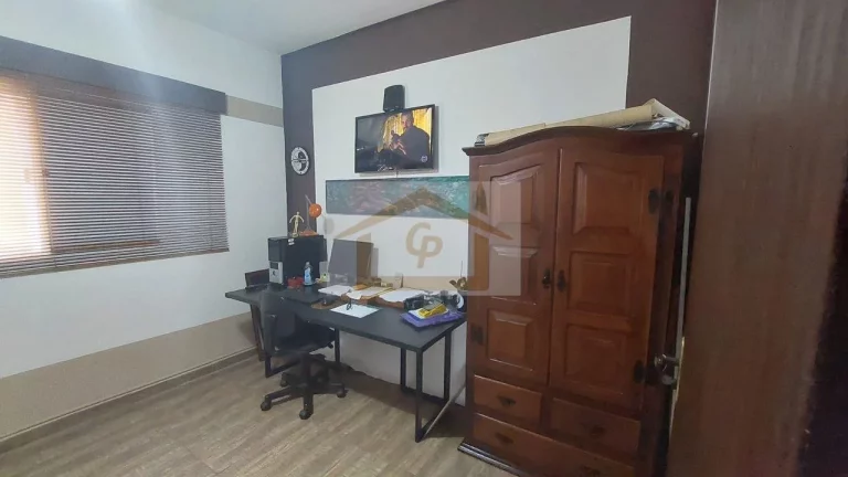 Imagem Casa Térrea, 2 quartos sendo um suíte , condomínio com Clube, 3 vagas