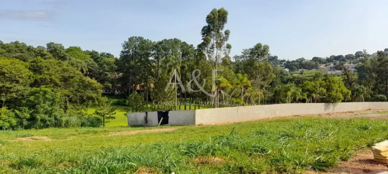 Imagem Lote em Condomínio Fechado. Excelente Localização.