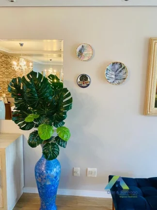 Imagem Excelente apartamento com 117m² de Alto Padrão Mobilado com 3 vagas de garagem coberta!