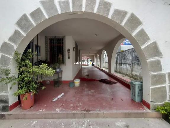 Imagem Casa Grade Ideal para Família Grande e ou Comércio - No Coração do Espinheiro
