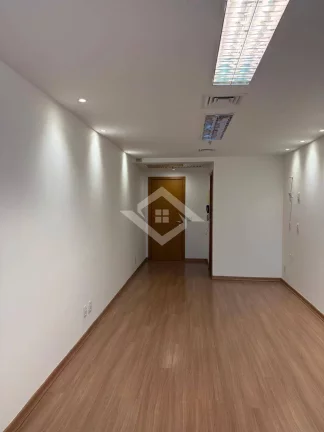 Imagem Sala Comercial 27 m² para Aluguel na Av. Abelardo Bueno –