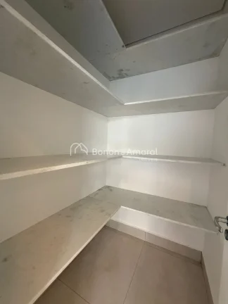 Imagem Casa Térrea à Venda com 3 Suítes no Condomínio Terras do Cancioneiro - Paulínia/SP

204 m² de ...