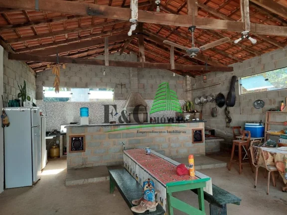 Imagem Sítio para Venda em Santo Antônio de Posse, Barreiro, 5 dormitórios, 1 suíte, 3 banheiros, 70 vagas