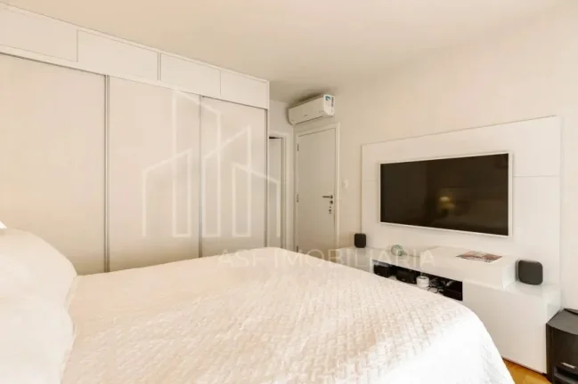 Imagem Apartamento Jardim Paulista - 174M², 3 Dorms, 1 Suíte, 2 Vagas Determinadas, Armários, Split.