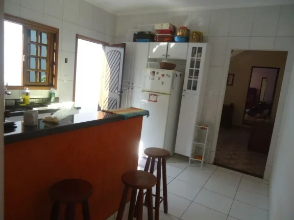 Imagem Sobrado à venda, 212 m² por R$ 450.000,00 - Jardim Cacique - Suzano/SP