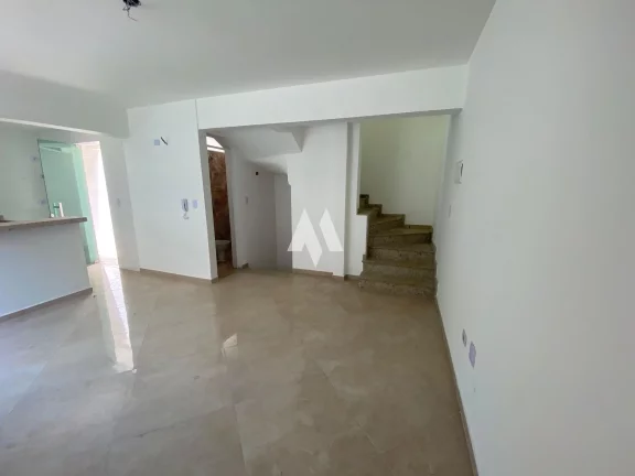 Imagem Casa Alta 2 dormitórios com 2 suítes e garagem - em Campo Grande, Santos/SP