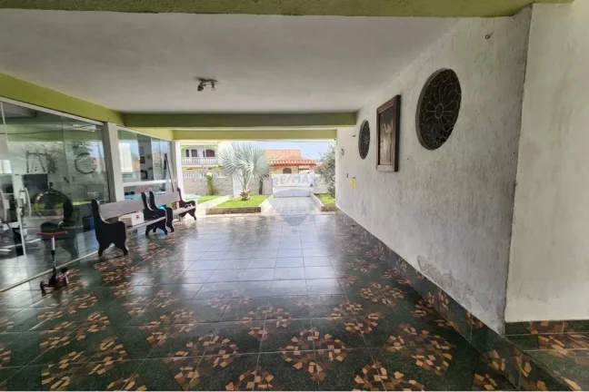Imagem Casa com vista para lagoa: 480m² em Barra de Guaratiba