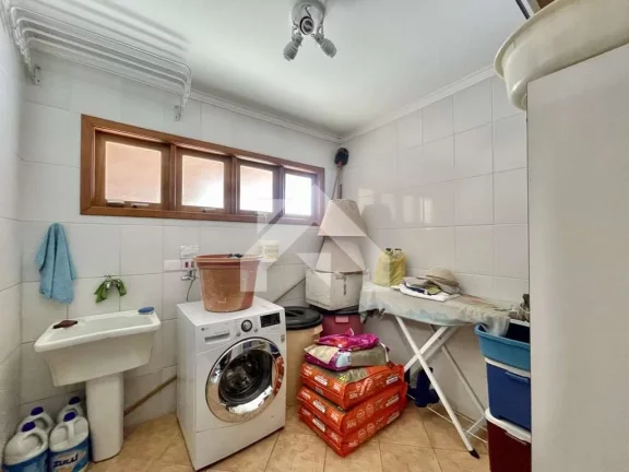 Imagem Casa de Condomínio em Chácara das Paineiras - Carapicuíba