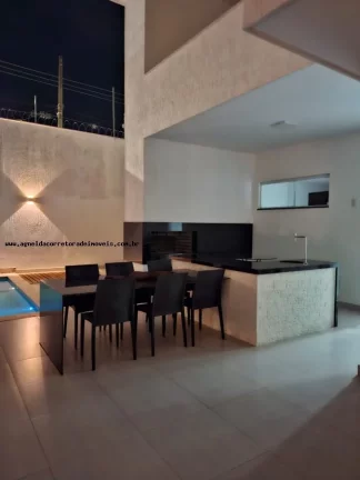 Imagem Casa em Condomínio para Venda, Candelária, 5 dormitórios, 4 suítes, 6 banheiros, 6 vagas