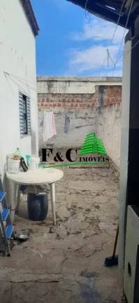 Imagem Casa para Venda em Limeira, Vila Queiroz, 2 dormitórios, 1 banheiro