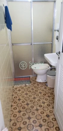 Imagem 127 metros 3 dormitórios 1 suíte dormitório de empregada e banheiro Piscina Quadra Salão de fest...