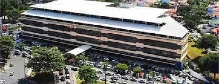 Imagem Loja comercial com 219m2com mezanino, Itaigara
