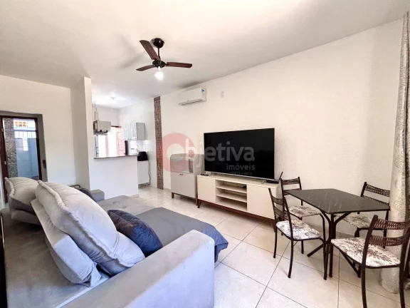 Imagem Casa térrea, 2 quartos, área de lazer completa, Vila do Peró - Cabo Frio