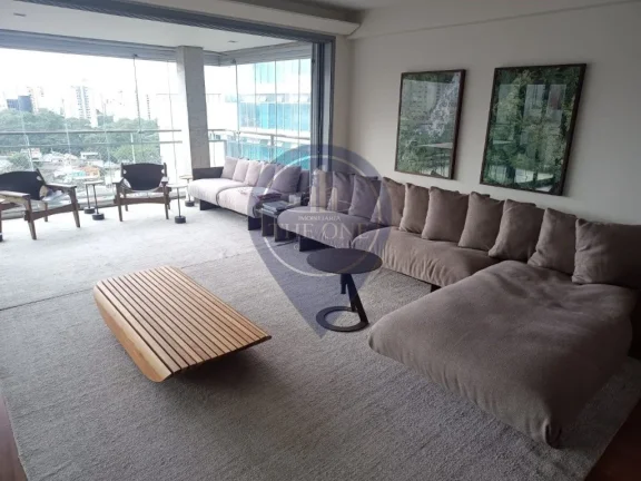 Imagem Apartamento para locação na Vila Madalena, São Paulo-SP: 2 quartos, 1 suíte, 2 salas, 3 banheiros, 1 vaga, 132m².