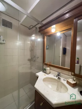 Imagem Apto. 2 Dorm. Sacada e Garagem, Menino Deus, Porto Alegre - AP1969