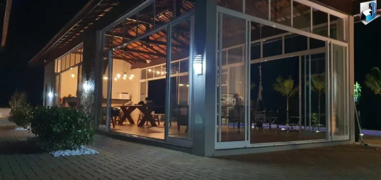 Imagem Incrível casa a venda no condomínio Riviera de Santa Cristina XIII
