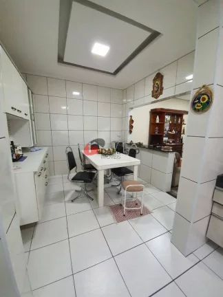 Imagem Sobrado à venda 2 Quartos, 1 Suite, 3 Vagas, 143M², Fundação, São Caetano do Sul - SP