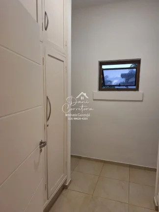 Imagem Imperdível oportunidade de adquirir esta linda casa com 5 suítes a 100m da praia no Jardim Virgínia, Guarujá-SP!