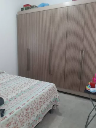 Imagem Casa de Rua Pública no Siqueira Campos - 5 Quartos e 180m²