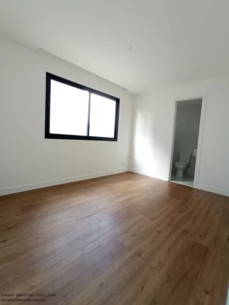 Imagem Imóvel de luxo: Casa em condomínio de 4 quartos em Vila de Abrantes, Camaçari-BA, com 4 suítes e 250m² de área. Aproveite!
