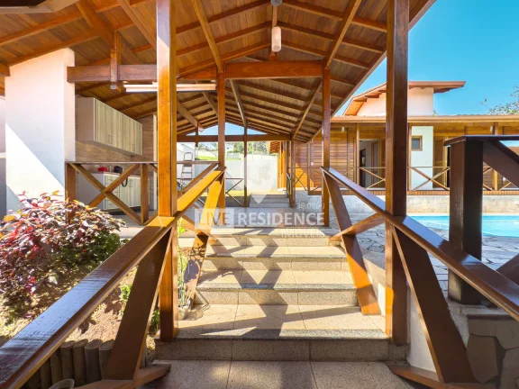 Imagem casa em condomínio com piscina Itatiba
