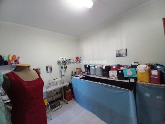 Imagem Excelente oportunidade de aquisição! Linda casa à venda em condomínio próximo ao centro de Vali...