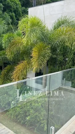 Imagem Casa Alto Padrão para Venda em Itajaí, Praia Brava, 4 dormitórios, 4 suítes, 5 banheiros, 4 vagas