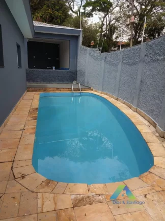 Imagem LINDA MANSÃO RECEM CONSTRUIDA COM 4 DORMITÓRIOS E 4 VAGAS NA SAÚDE !!!