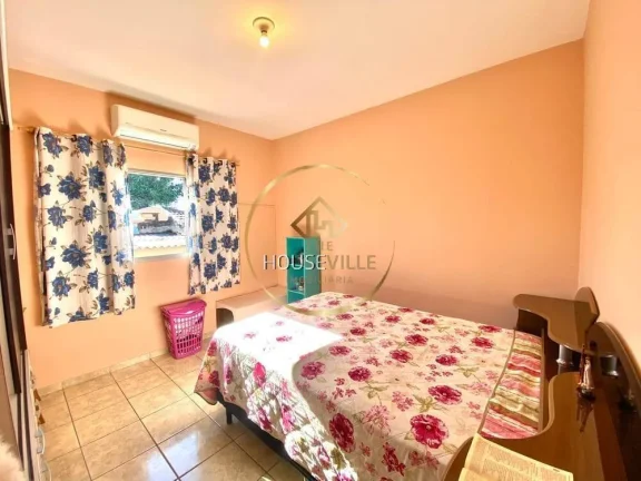 Imagem Casa Sobrado, 3 Dormitórios ( 1 suíte), Jardim das Industrias, Sjc.