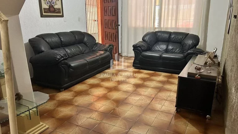 Imagem Sobrado 125m², 3 Dormitórios, 2 Banheiros, 2 Vagas, Churrasqueira, Financia, divisa Santo André e Pq São Vicente no Jardim Araguaia, Mauá-SP