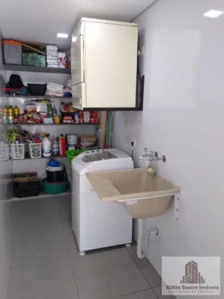 Imagem Sobrado para Venda em São Bernardo do Campo / SP no bairro Montanhão