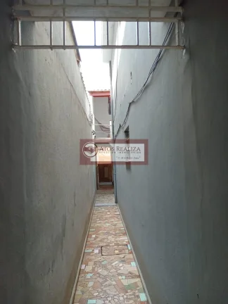 Imagem Super oportunidade para você no Jardim Cidália. Vendo SUPER sobrado com EDÍCULA no Jardim Cidália, Área total 129m², A casa Principal tem 2 Dormitório de 13m² cada, 2 banheiros, sala Grande, Cozinha com muitos espaços, Área de Serviço, Área Goumet com chu