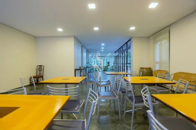 Imagem Apartamento à Venda em Vila Nova Conceição - São Paulo/SP.