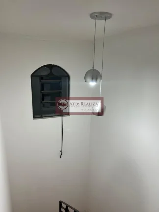 Imagem Vendo Oportunidade no em Interlagos região da cidade Dutra. Sobrado de 108m², imóvel com 2 Suítes, 1 com varanda, Cozinha ampla, Sala de estar, Sala de Jantar, Lavabo, Churrasqueira com cobertura Tetratil Zetaflex, quintal, 2 vagas de garagem cobertas com