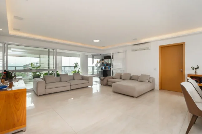 Imagem Apartamento Alto de Pinheiros andar alto vista livre