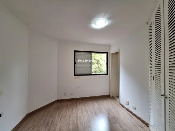 Imagem Apartamento com 3 dorm. e 1 suíte - 98m2 em Moema