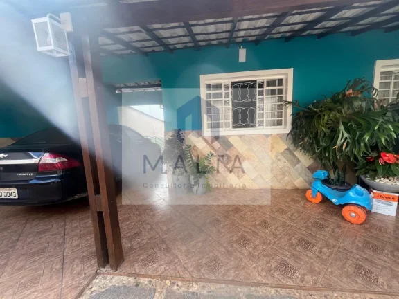Imagem Casa para Venda em Santa Luzia, São Benedito, 3 dormitórios, 1 suíte, 4 banheiros, 4 vagas