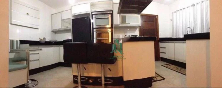 Imagem Casa com 3 dormitórios à venda, 295 m² por R$ 954.000,00 - Água Azul - Guarulhos/SP