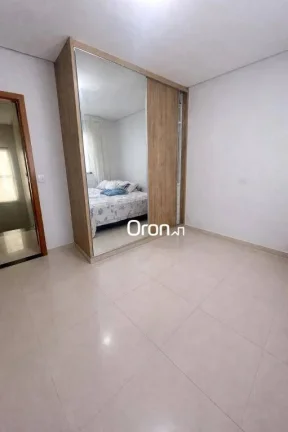 Imagem Sobrado com 4 dormitórios à venda, 230 m² por R$ 980.000,00 - Cidade Jardim - Goiânia/GO