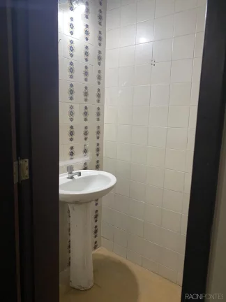 Imagem Casa de Condomínio com 6 Quartos à Venda, 460 m² em Charitas - Niterói