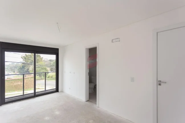 Imagem SOBRADO com 3 dormitórios à venda com 139.45m² por R$ 889.000,00 no bairro Pilarzinho - CURITIBA / PR