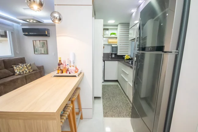 Imagem Apartamento 3 dormitórios 1 siute, 2 vagas, Bairro Humaitá - Porto Alegre