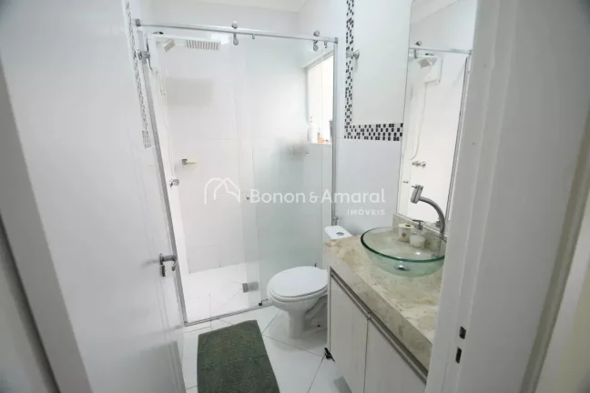 Imagem Esta casa é uma excelente opção para quem busca conforto e funcionalidade. Com três quartos, sen...