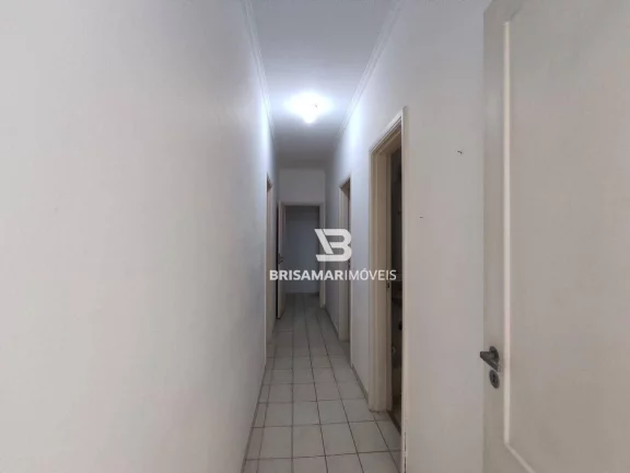 Imagem PITANGUEIRAS- UMA QUADRA DA PRAIA , 130 M² ÚTEIS , GARAGEM DEMARCADA NO PRÉDIO.