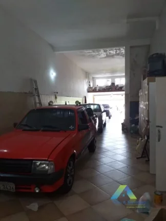 Imagem Vila Homero Thon Sobrado 297M², 3 dormitórios, 5 vagas, ótima localização e valor !!!
