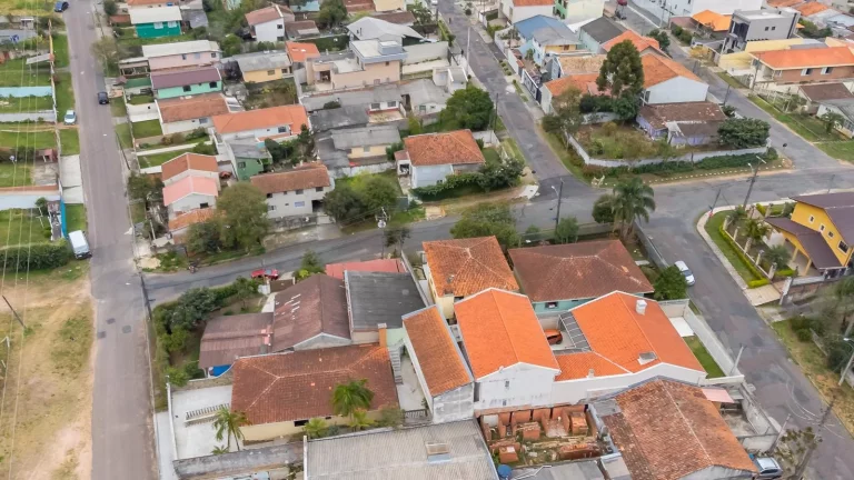 Imagem Terreno de esquina em Santa Felicidade