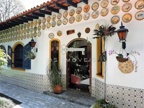 Imagem Apmpla Casa colonial no Cond. Granja Velha ! 5 dorms / 3 sts - Rua FECHADA!