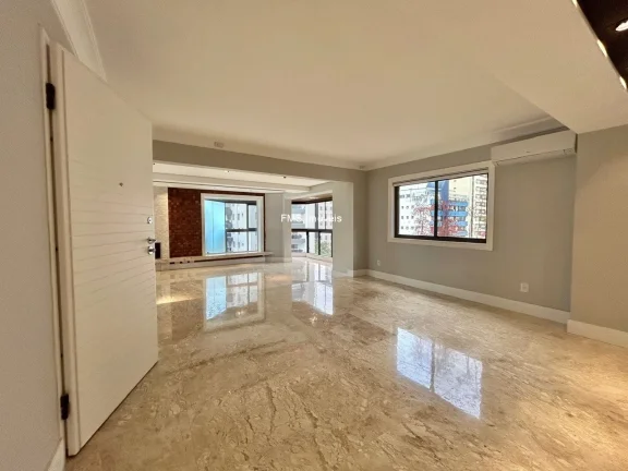 Imagem Apartamento de luxo com 3 suítes e 4 vagas na Vila Nova Conceição, São Paulo - SP!
